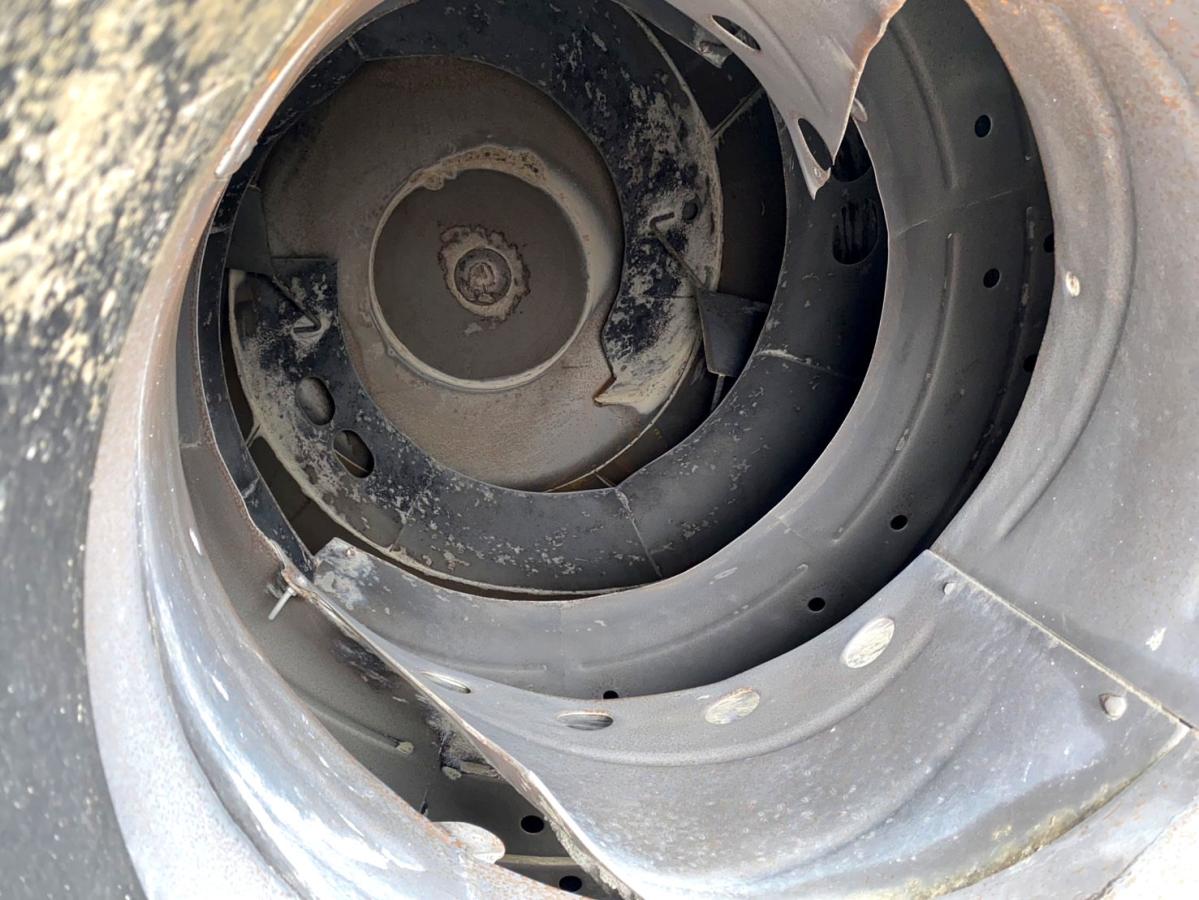 平成27年いすゞギガ生コンミキサー車カヤバM44QKG-CXZ77AT|中古トラックの販売・買取・査定のアイナビ