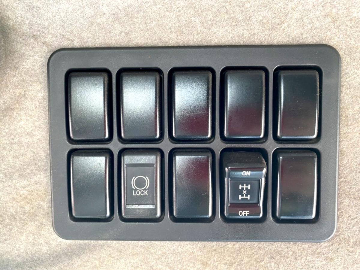 平成27年いすゞギガ生コンミキサー車カヤバM44QKG-CXZ77AT|中古トラックの販売・買取・査定のアイナビ