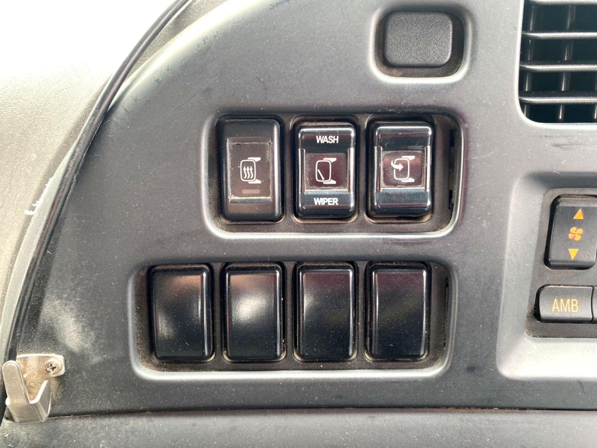 平成27年いすゞギガ生コンミキサー車カヤバM44QKG-CXZ77AT|中古トラックの販売・買取・査定のアイナビ