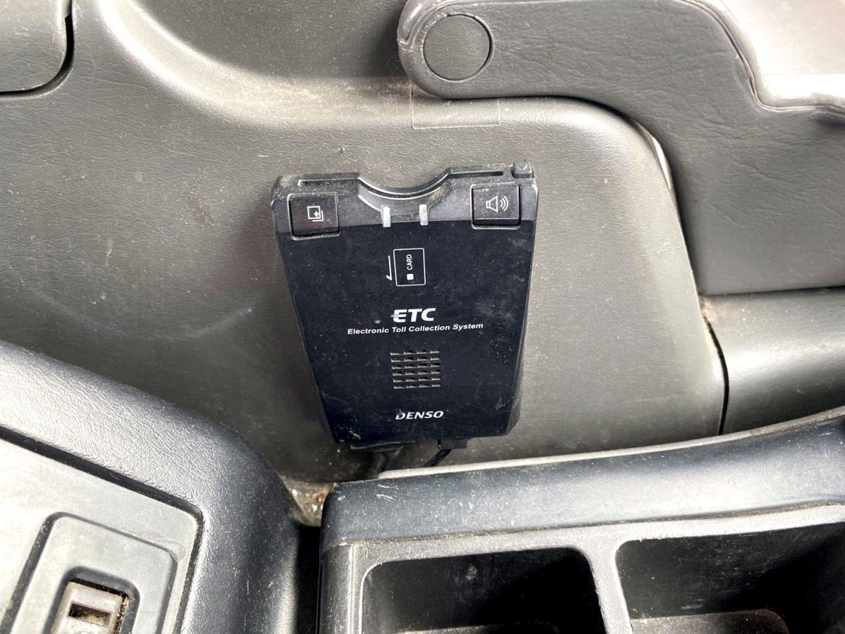 平成27年いすゞギガ生コンミキサー車カヤバM44QKG-CXZ77AT|中古トラックの販売・買取・査定のアイナビ