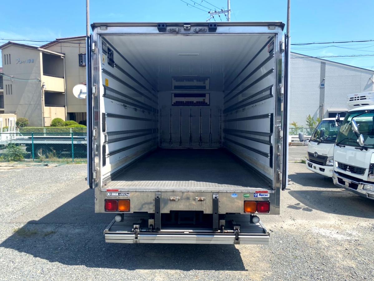 平成29年いすゞフォワード冷凍車格納PG低温設定TKG-FRR90S2|中古トラックの販売・買取・査定のアイナビ