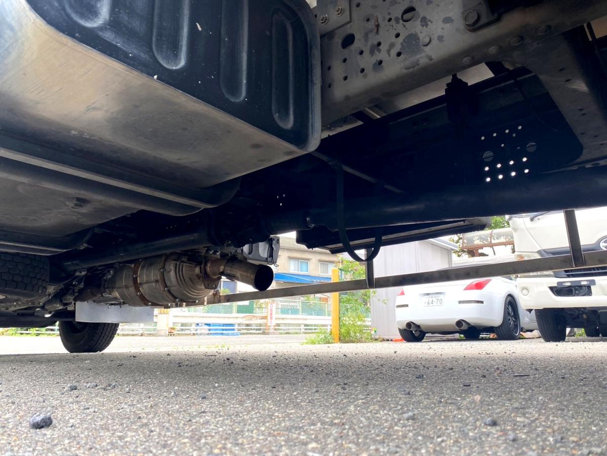 平成29年いすゞフォワード冷凍車格納PG低温設定TKG-FRR90S2|中古トラックの販売・買取・査定のアイナビ