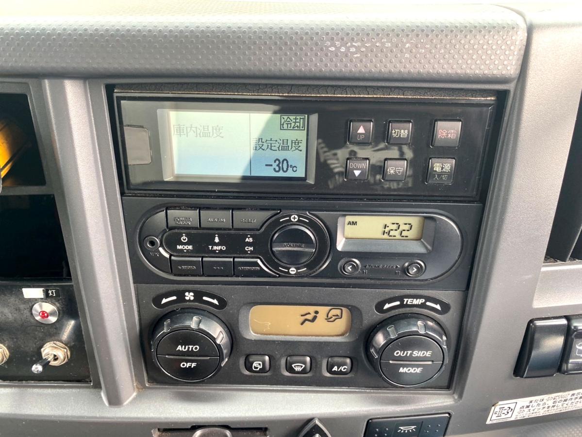 平成29年いすゞフォワード冷凍車格納PG低温設定TKG-FRR90S2|中古トラックの販売・買取・査定のアイナビ