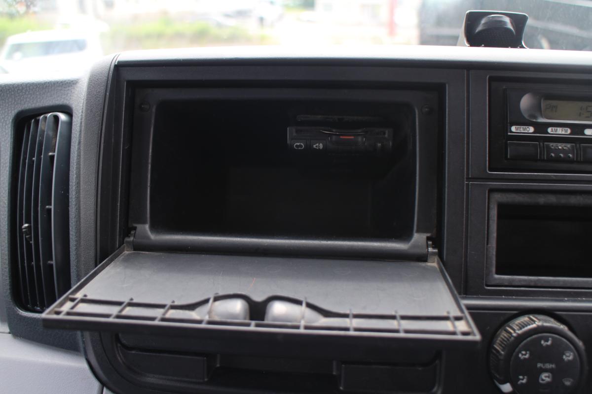 H26 アトラス 2トン ダンプ ETC メッキパーツ|中古トラックの販売・買取・査定のアイナビ