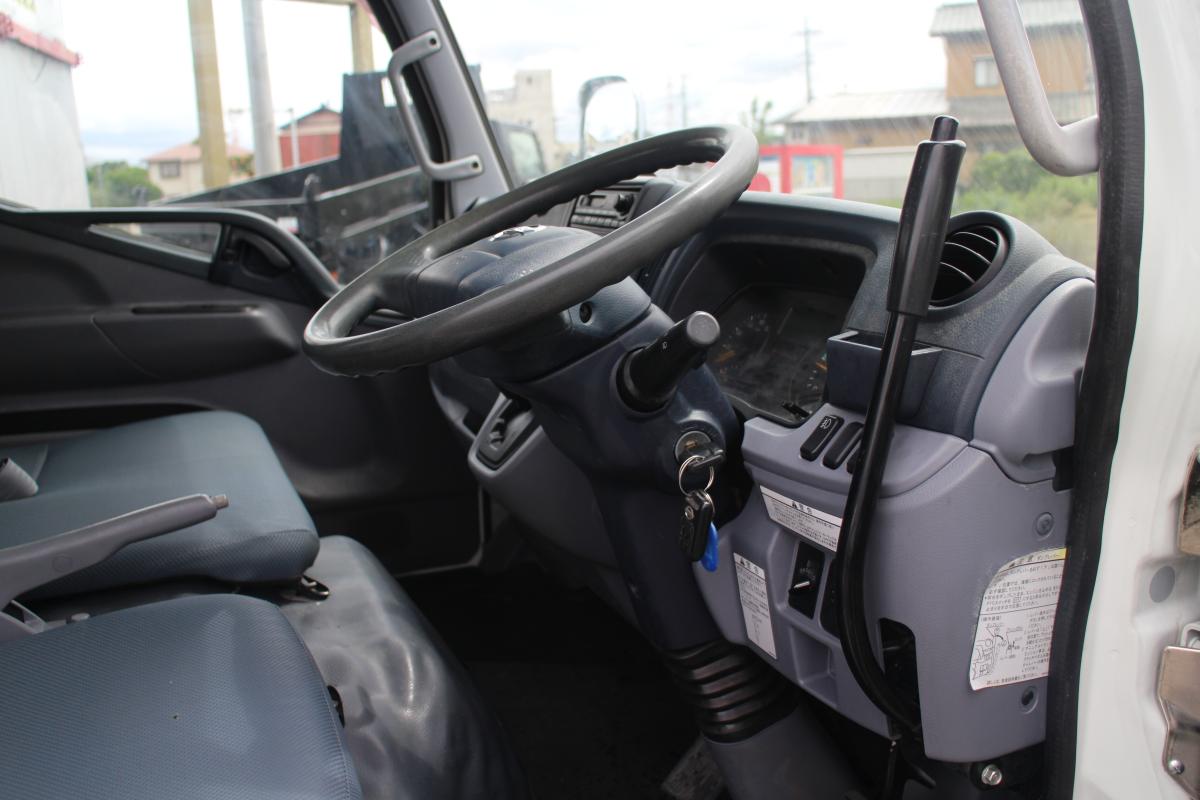 H26 アトラス 2トン ダンプ ETC メッキパーツ|中古トラックの販売・買取・査定のアイナビ