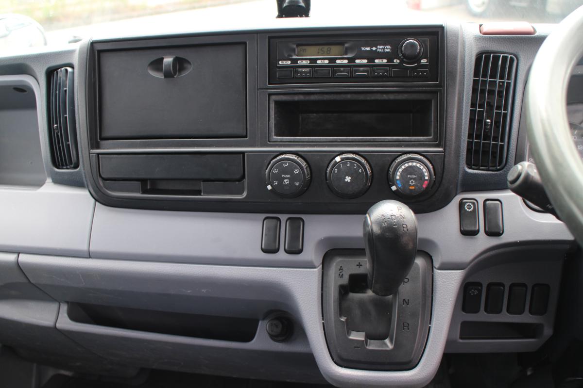 H26 アトラス 2トン ダンプ ETC メッキパーツ|中古トラックの販売・買取・査定のアイナビ