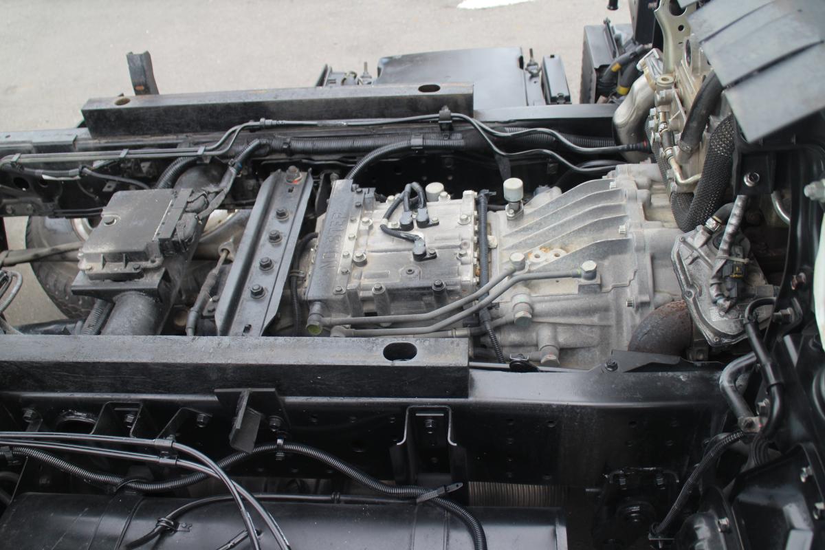 H26 アトラス 2トン ダンプ ETC メッキパーツ|中古トラックの販売・買取・査定のアイナビ