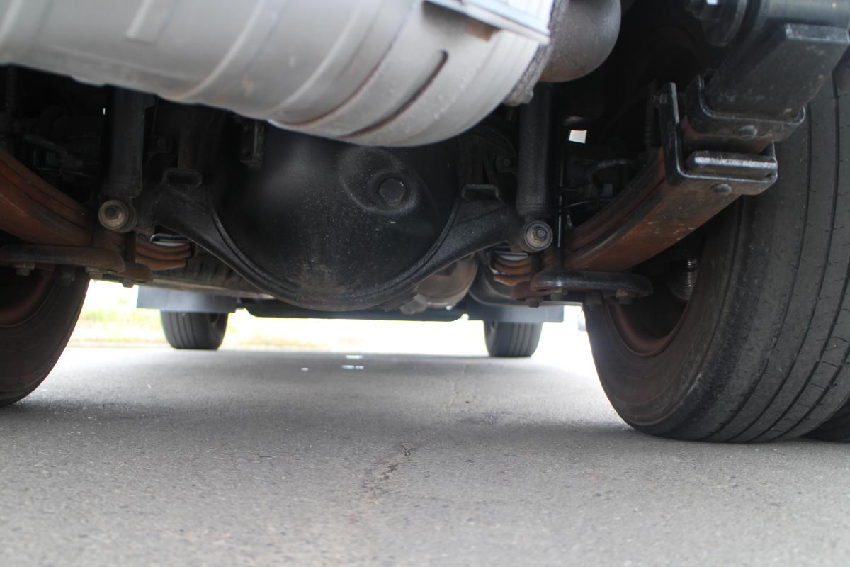 H26 アトラス 2トン ダンプ ETC メッキパーツ|中古トラックの販売・買取・査定のアイナビ