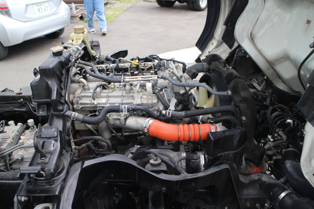 H26 アトラス 2トン ダンプ ETC メッキパーツ|中古トラックの販売・買取・査定のアイナビ