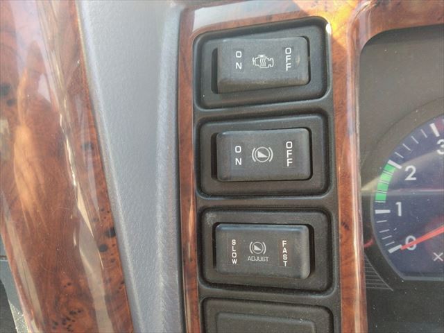 H18年 三菱キャンター2.2t4WD深ダンプ|中古トラックの販売・買取・査定のアイナビ