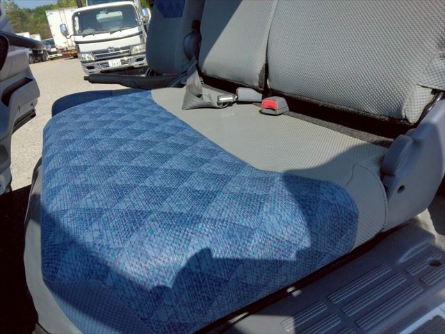 H18年 三菱キャンター2.2t4WD深ダンプ|中古トラックの販売・買取・査定のアイナビ