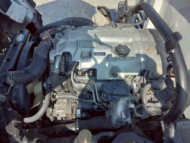 H18年 三菱キャンター2.2t4WD深ダンプ|中古トラックの販売・買取・査定のアイナビ