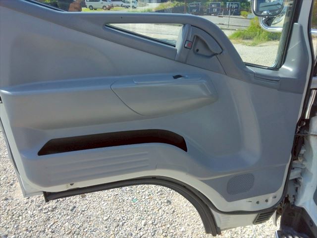 H18年 三菱キャンター2.2t4WD深ダンプ|中古トラックの販売・買取・査定のアイナビ