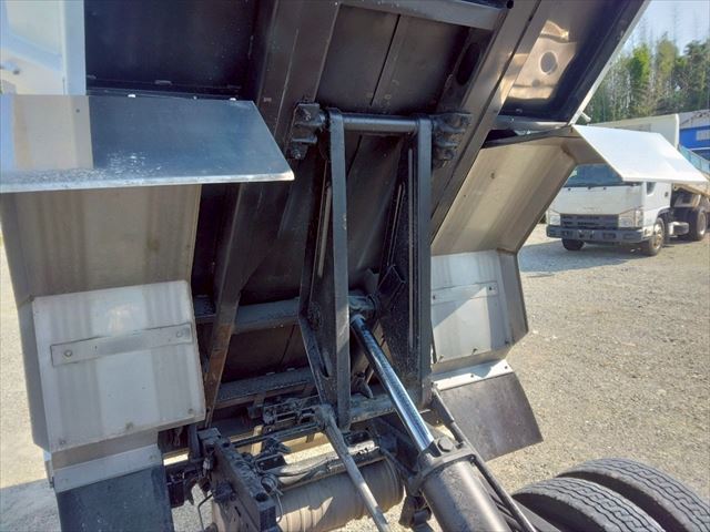 H18年 三菱キャンター2.2t4WD深ダンプ|中古トラックの販売・買取・査定のアイナビ