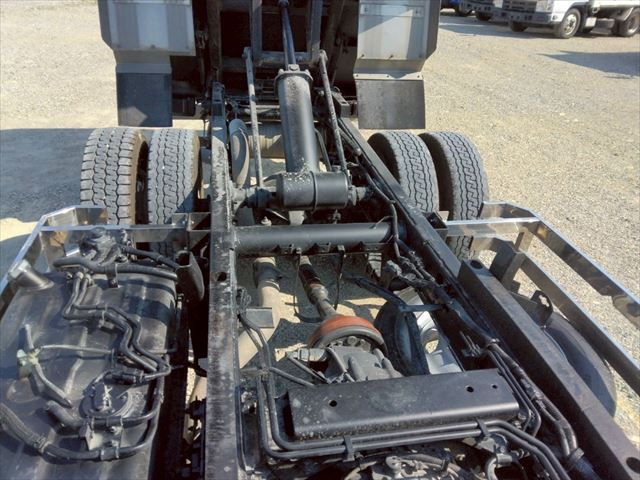 H18年 三菱キャンター2.2t4WD深ダンプ|中古トラックの販売・買取・査定のアイナビ