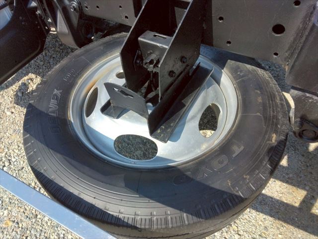 H18年 三菱キャンター2.2t4WD深ダンプ|中古トラックの販売・買取・査定のアイナビ