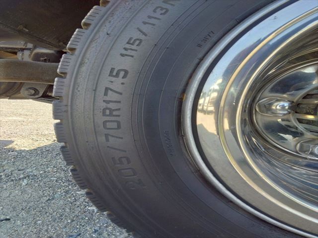 H18年 三菱キャンター2.2t4WD深ダンプ|中古トラックの販売・買取・査定のアイナビ