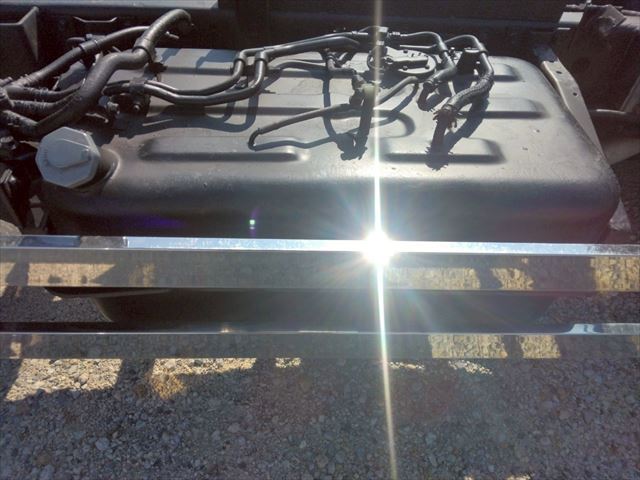 H18年 三菱キャンター2.2t4WD深ダンプ|中古トラックの販売・買取・査定のアイナビ