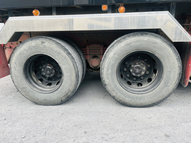 【ブラック×7速MT】三菱ふそう/スーパーグレート/ダンプ|中古トラックの販売・買取・査定のアイナビ