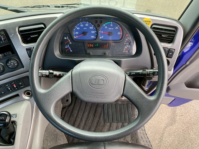 ハイルーフエスコットⅤ後輪エアサス10t45t11.5t牽引|中古トラックの販売・買取・査定のアイナビ