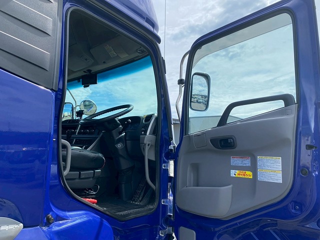ハイルーフエスコットⅤ後輪エアサス10t45t11.5t牽引|中古トラックの販売・買取・査定のアイナビ