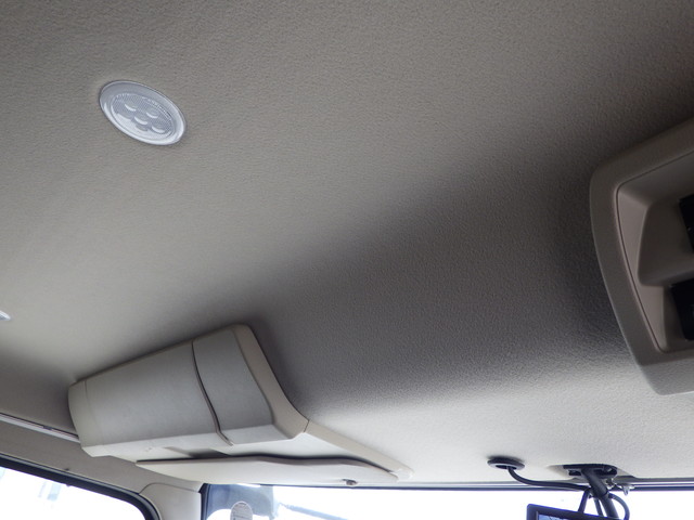 日野2KG-FD2ABA冷凍車4tワイド格納ゲート付|中古トラックの販売・買取・査定のアイナビ