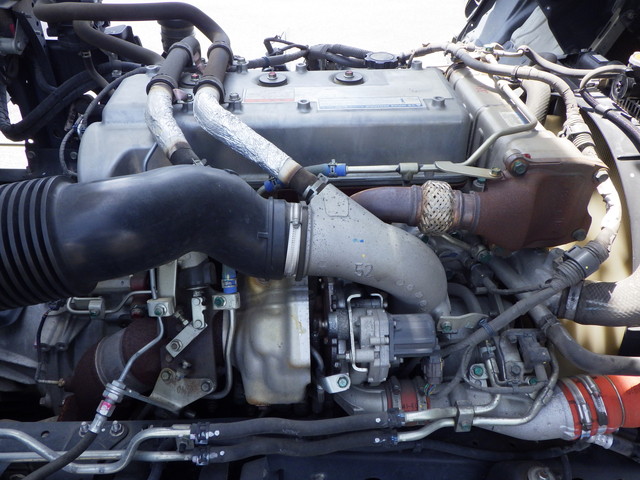 日野2KG-FD2ABA冷凍車4tワイド格納ゲート付|中古トラックの販売・買取・査定のアイナビ