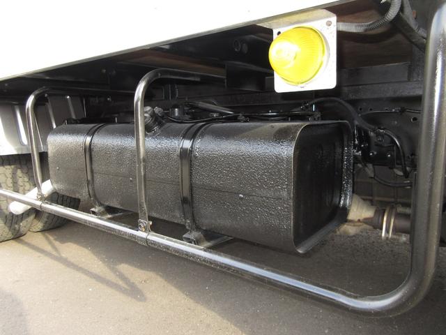 日野 バン車 デュトロ|中古トラックの販売・買取・査定のアイナビ