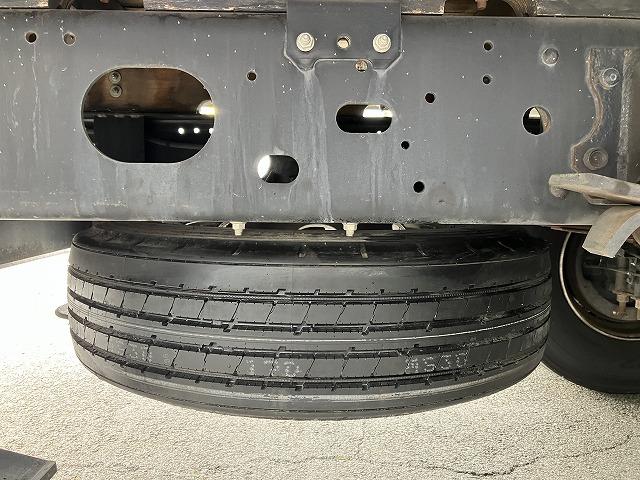 いすゞ 平ボディ フォワード|中古トラックの販売・買取・査定のアイナビ