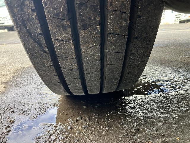 いすゞ 平ボディ フォワード|中古トラックの販売・買取・査定のアイナビ