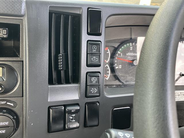 いすゞ 平ボディ フォワード|中古トラックの販売・買取・査定のアイナビ