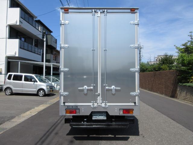 日野 バン車 デュトロ|中古トラックの販売・買取・査定のアイナビ