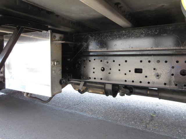 日野 バン車 デュトロ|中古トラックの販売・買取・査定のアイナビ