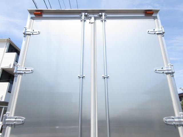 日野 バン車 デュトロ|中古トラックの販売・買取・査定のアイナビ