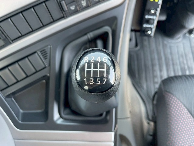 車検付3軸2デフワンオーナー新明和工業510220|中古トラックの販売・買取・査定のアイナビ