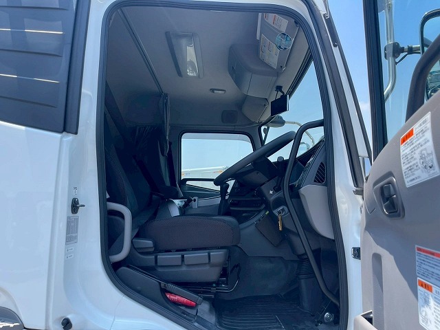 車検付3軸2デフワンオーナー新明和工業510220|中古トラックの販売・買取・査定のアイナビ