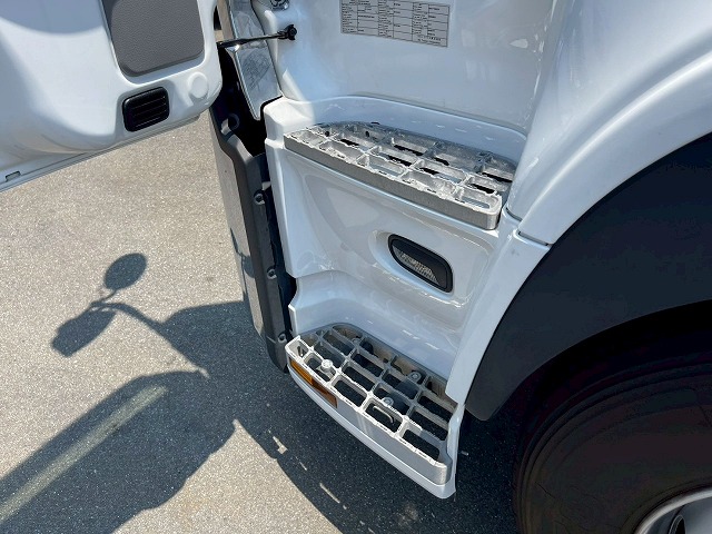 車検付3軸2デフワンオーナー新明和工業510220|中古トラックの販売・買取・査定のアイナビ