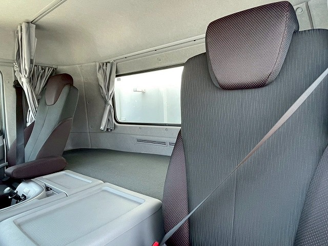 車検付3軸2デフワンオーナー新明和工業510220|中古トラックの販売・買取・査定のアイナビ