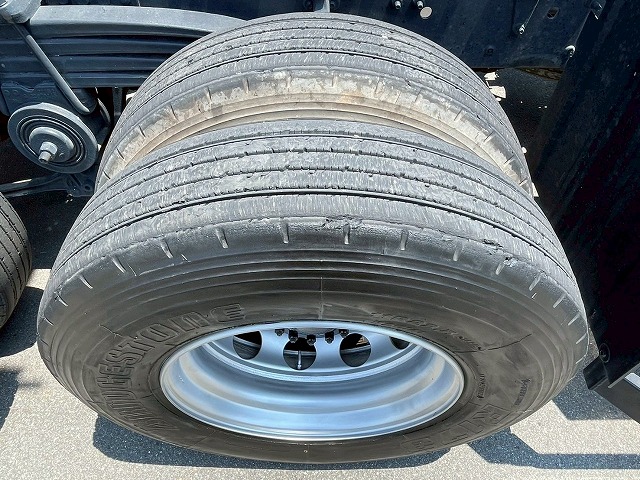 車検付3軸2デフワンオーナー新明和工業510220|中古トラックの販売・買取・査定のアイナビ