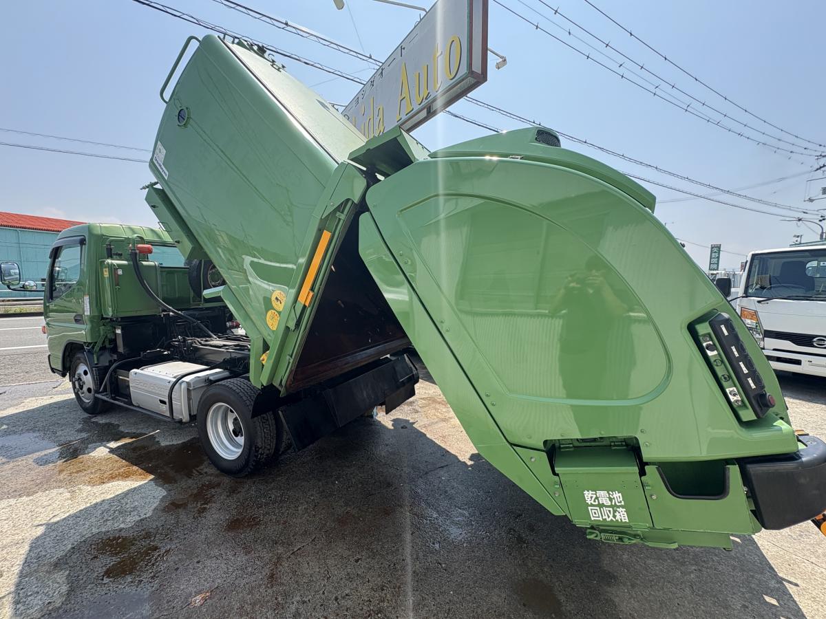 H25キャンター 塵芥車 パッカー (回転式)|中古トラックの販売・買取・査定のアイナビ