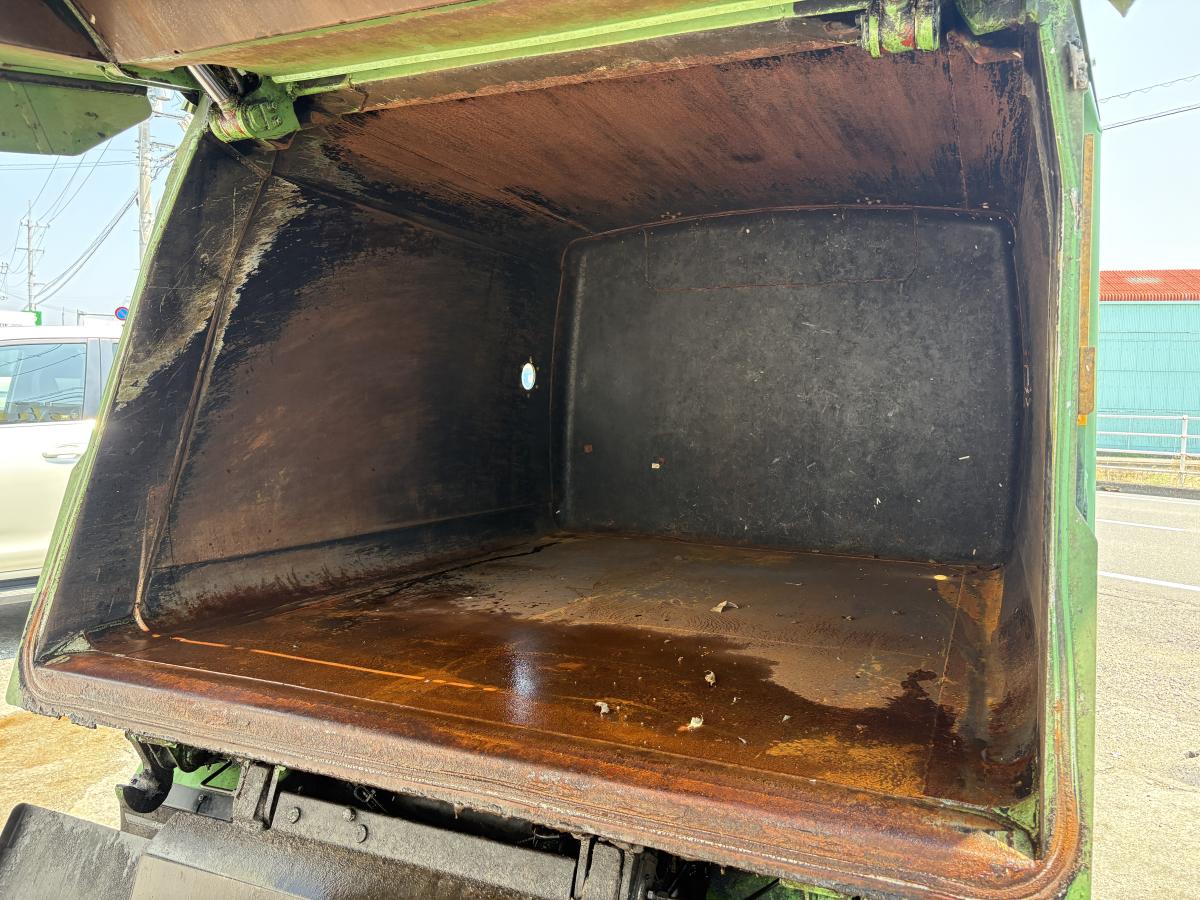 H25キャンター 塵芥車 パッカー (回転式)|中古トラックの販売・買取・査定のアイナビ