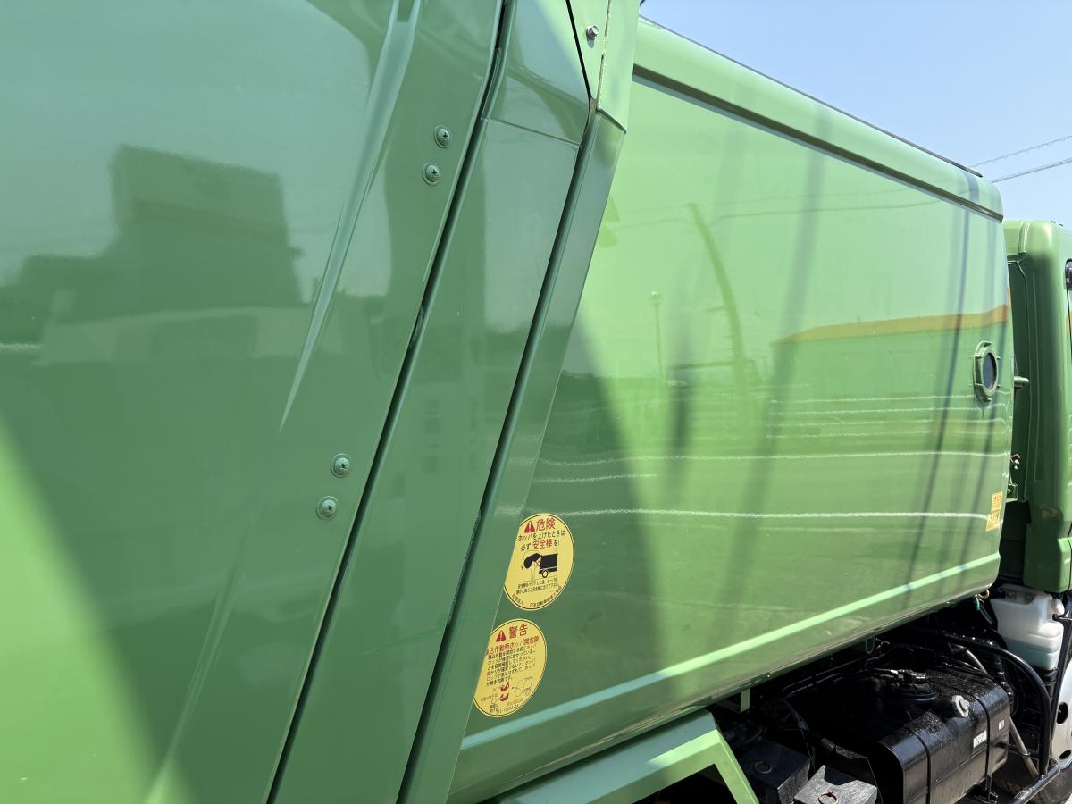 H25キャンター 塵芥車 パッカー (回転式)|中古トラックの販売・買取・査定のアイナビ