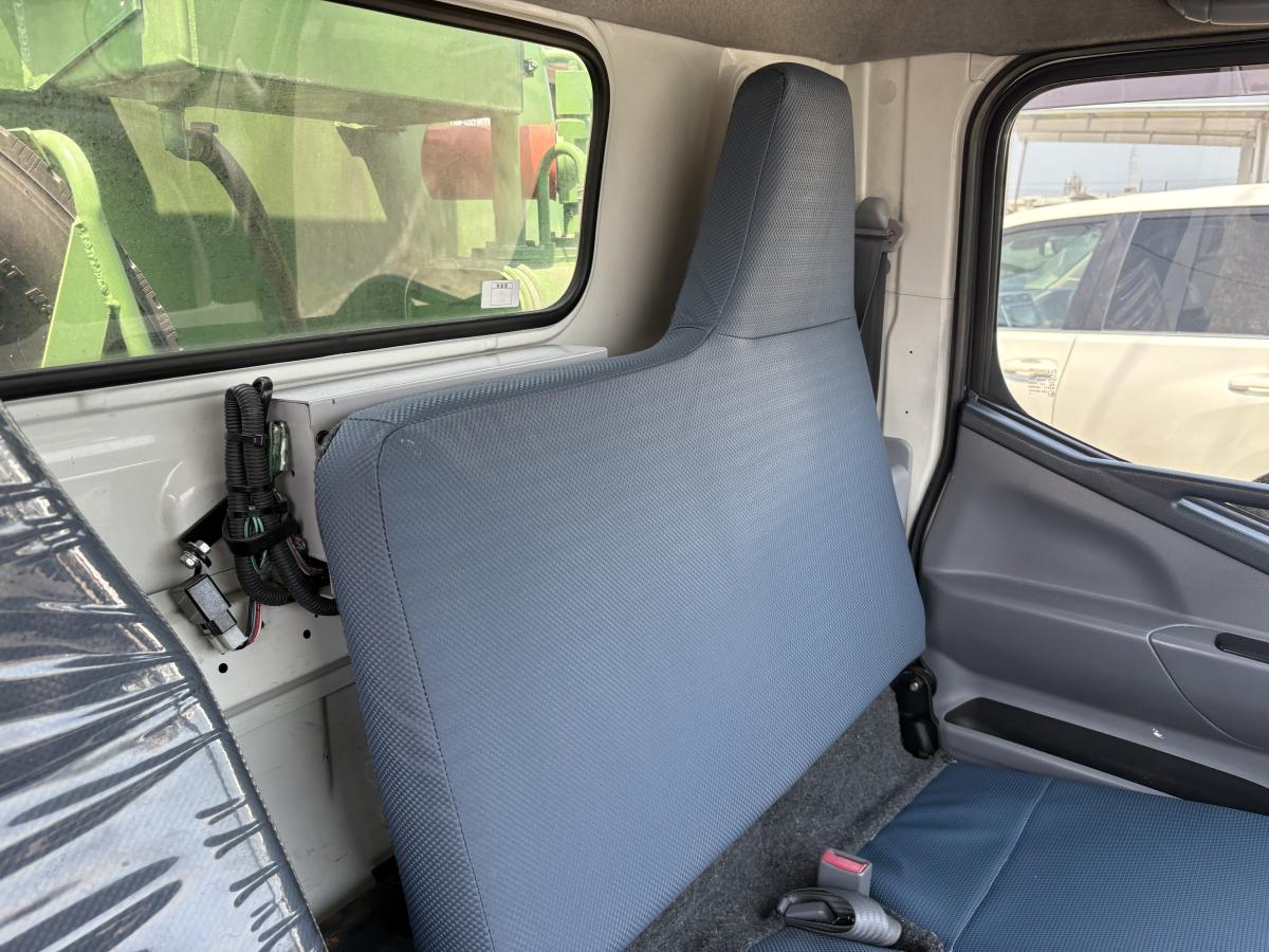 H25キャンター 塵芥車 パッカー (回転式)|中古トラックの販売・買取・査定のアイナビ