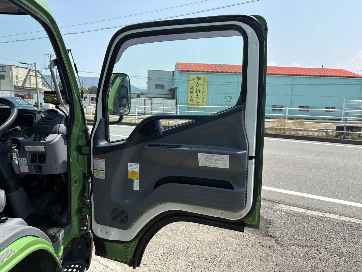 H25キャンター 塵芥車 パッカー (回転式)|中古トラックの販売・買取・査定のアイナビ