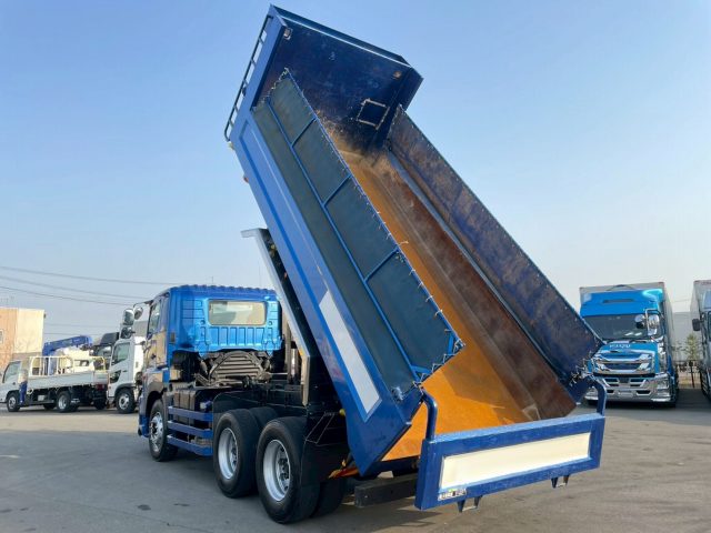 車検付6×4新明和工業額縁アオリ7速MT車10t20t土砂ダンプ|中古トラックの販売・買取・査定のアイナビ