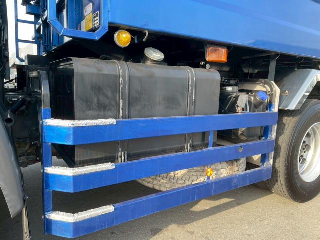 車検付6×4新明和工業額縁アオリ7速MT車10t20t土砂ダンプ|中古トラックの販売・買取・査定のアイナビ