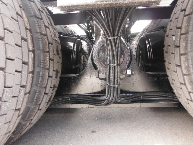 東邦TD50J3T2低床16輪幅299cm2デフ引未登録|中古トラックの販売・買取・査定のアイナビ