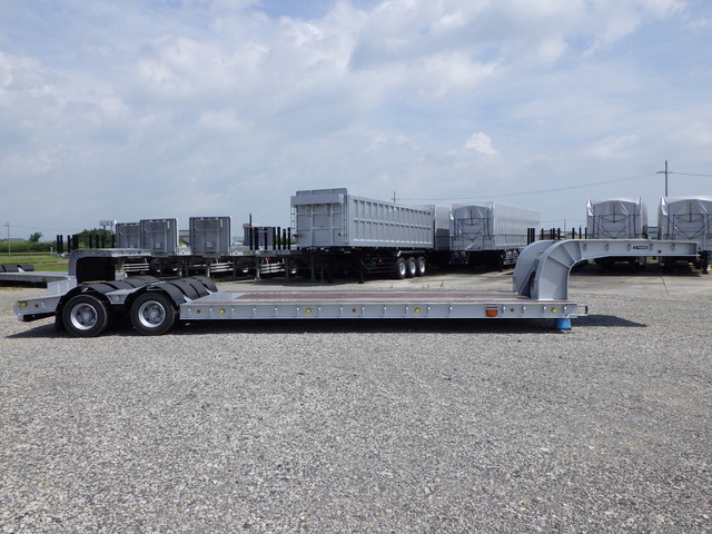 東邦TD50J3T2低床16輪幅299cm2デフ引未登録|中古トラックの販売・買取・査定のアイナビ