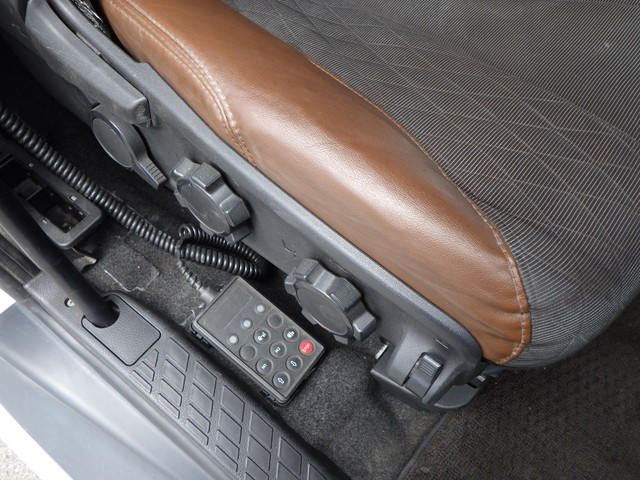 日野2DG-SH1EDGGシングルヘッド第五輪荷重11.5t|中古トラックの販売・買取・査定のアイナビ