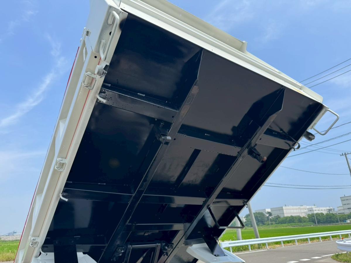 平成24年キャンターダンプコボレーン積載3000kg|中古トラックの販売・買取・査定のアイナビ